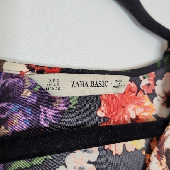 Zara Floral And Black Body Suit - Picture 12 of 12
